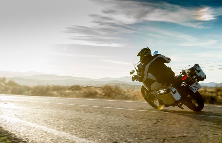 Viajar en moto en verano