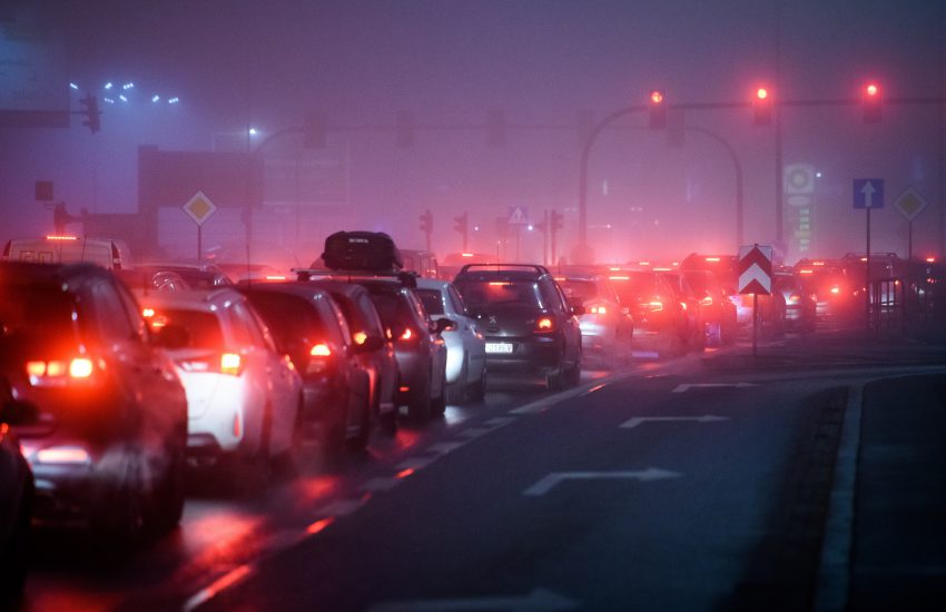 Coches diésel, gasolina e híbridos