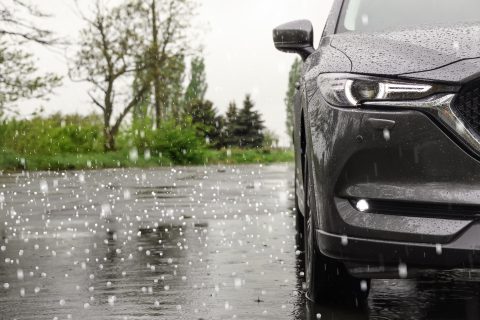 Cubre el seguro de coche daños por granizo
