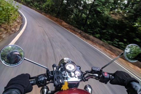 moto medioambiente etiqueta